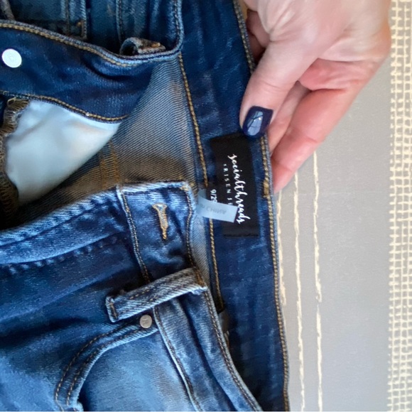 Social Threads, Risen Jeans, Cora High Rise Kick Flare, size 9/29 - Picture 5 of 5